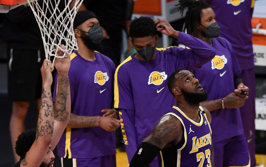 领先优势明显首场状态出色,加拿大队观众沸腾!,Karsa重返赛场上演精彩一战(v5打野karsa为啥被换了) 领先优势明显首场状态出色,加拿大队观众沸腾!,Karsa重返赛场上演精彩一战(v5打野karsa为啥被换了)