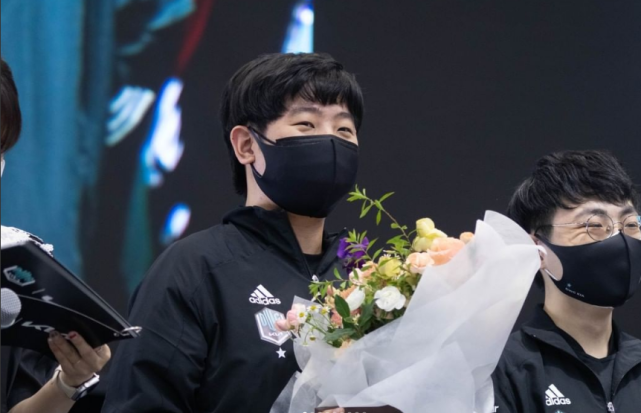 前端js如何获取cookie 前端js如何获取cookie