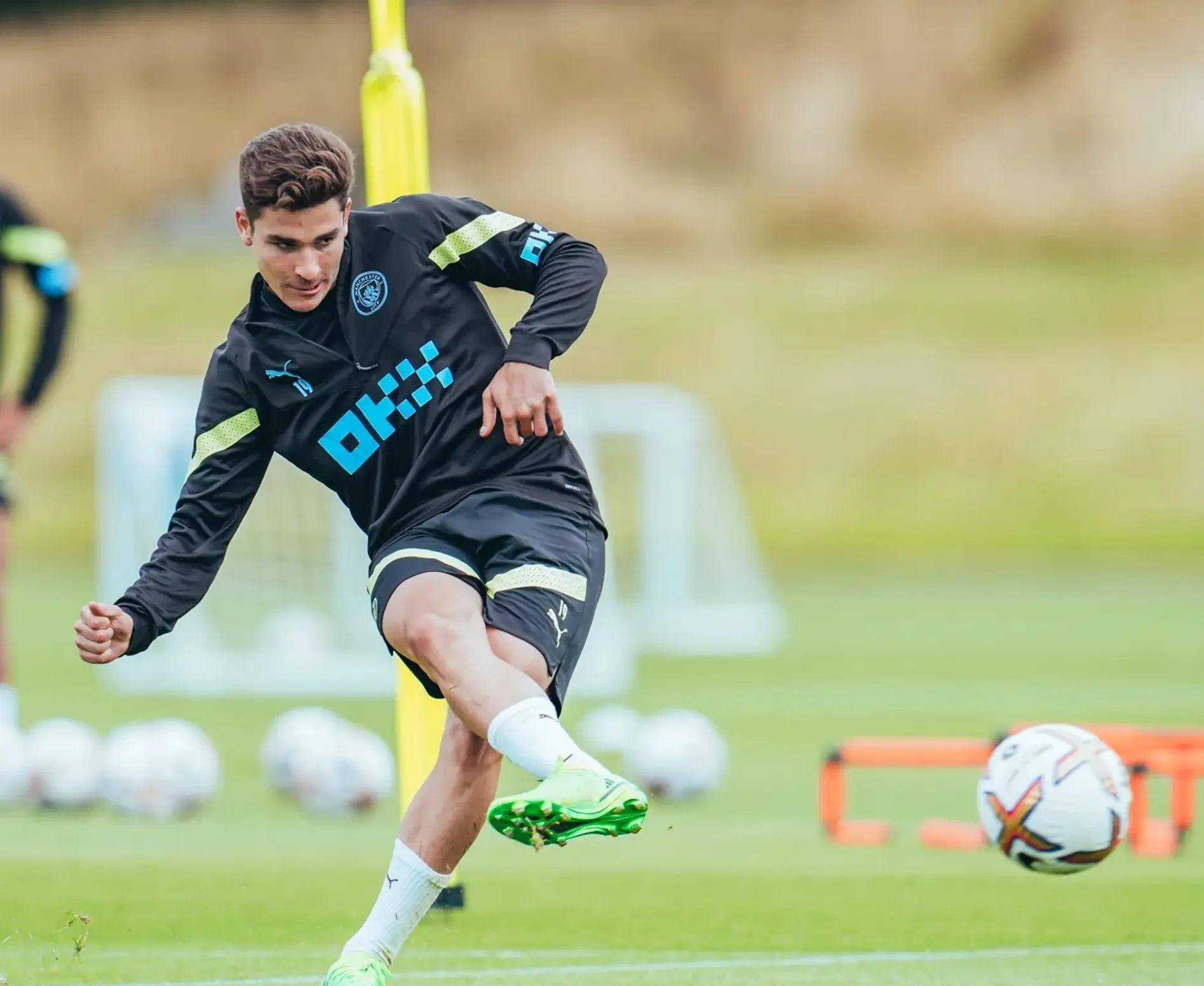 托特纳姆训练开放日，加时末段调整名单引欢呼，社区盾在即，年轻球员得到机会的简单介绍-九游体育官网