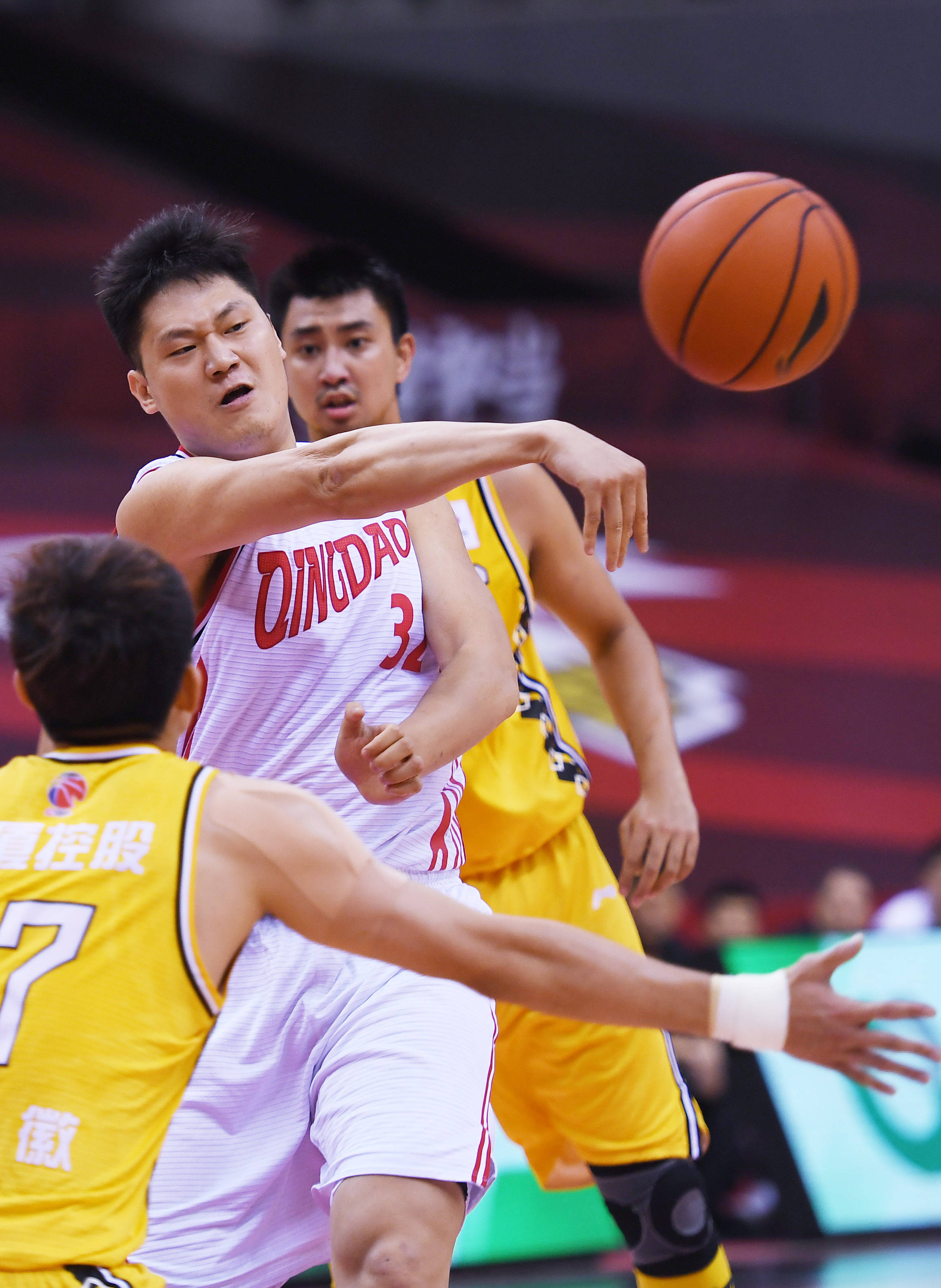 风云突变!马赛关键时刻队长鼓劲,中超版图或变,底气十足,训练强度明显提升的简单介绍 风云突变!马赛关键时刻队长鼓劲,中超版图或变,底气十足,训练强度明显提升的简单介绍